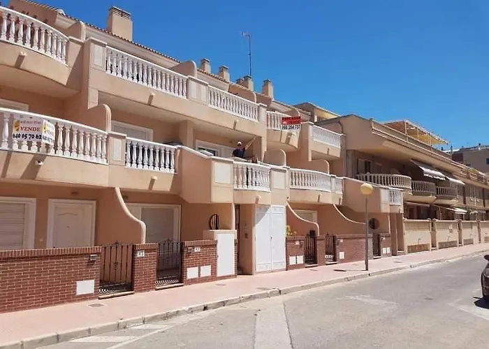 Apartment Next To The Beach